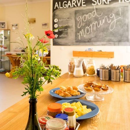 Algarve Surf Hostel - Lagos Esterno foto